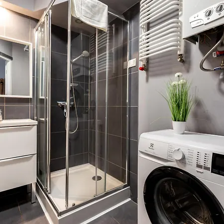 Marina Stylish Apartment *